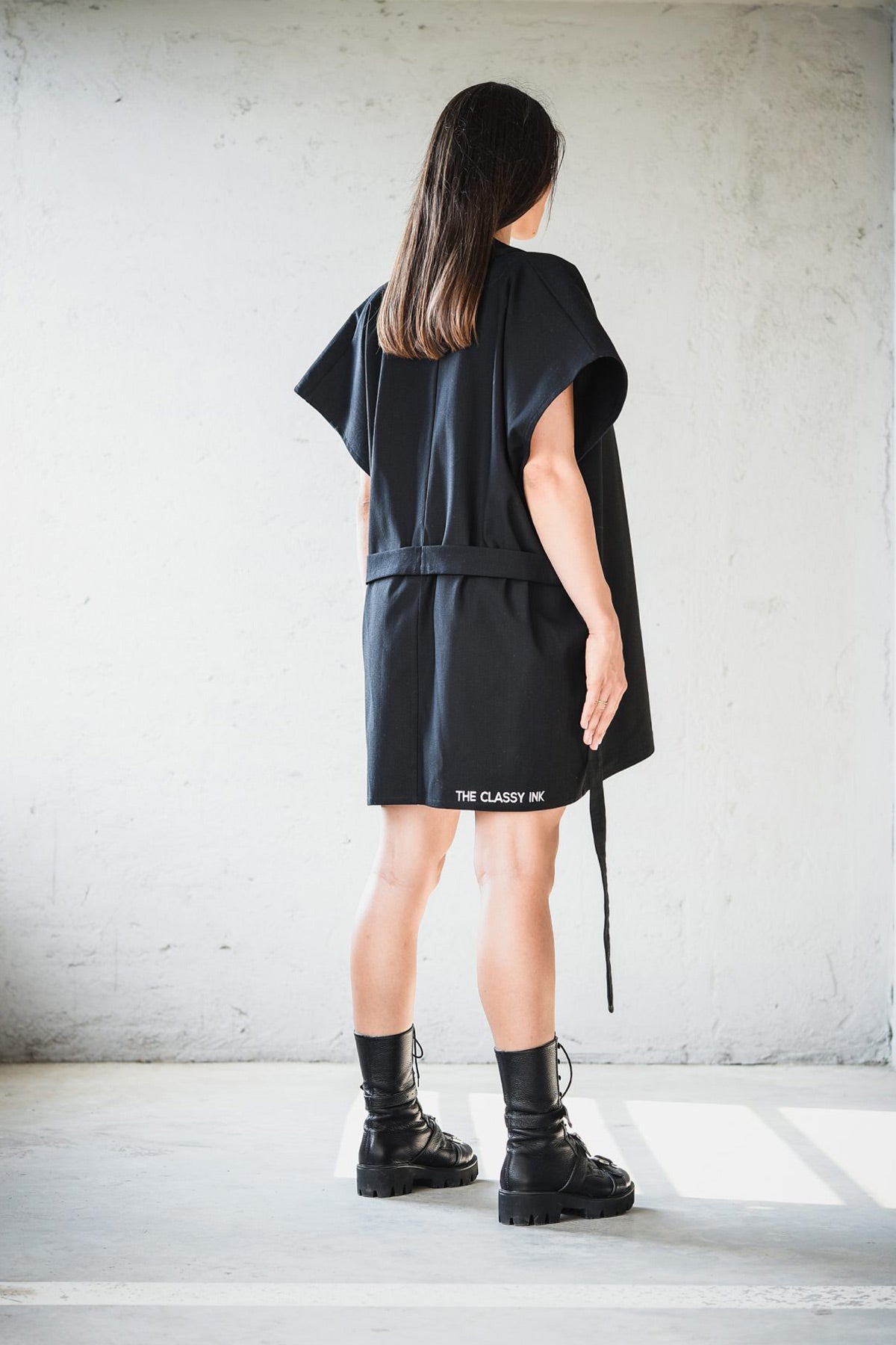 Kimono negru unisex Confident Concept Store