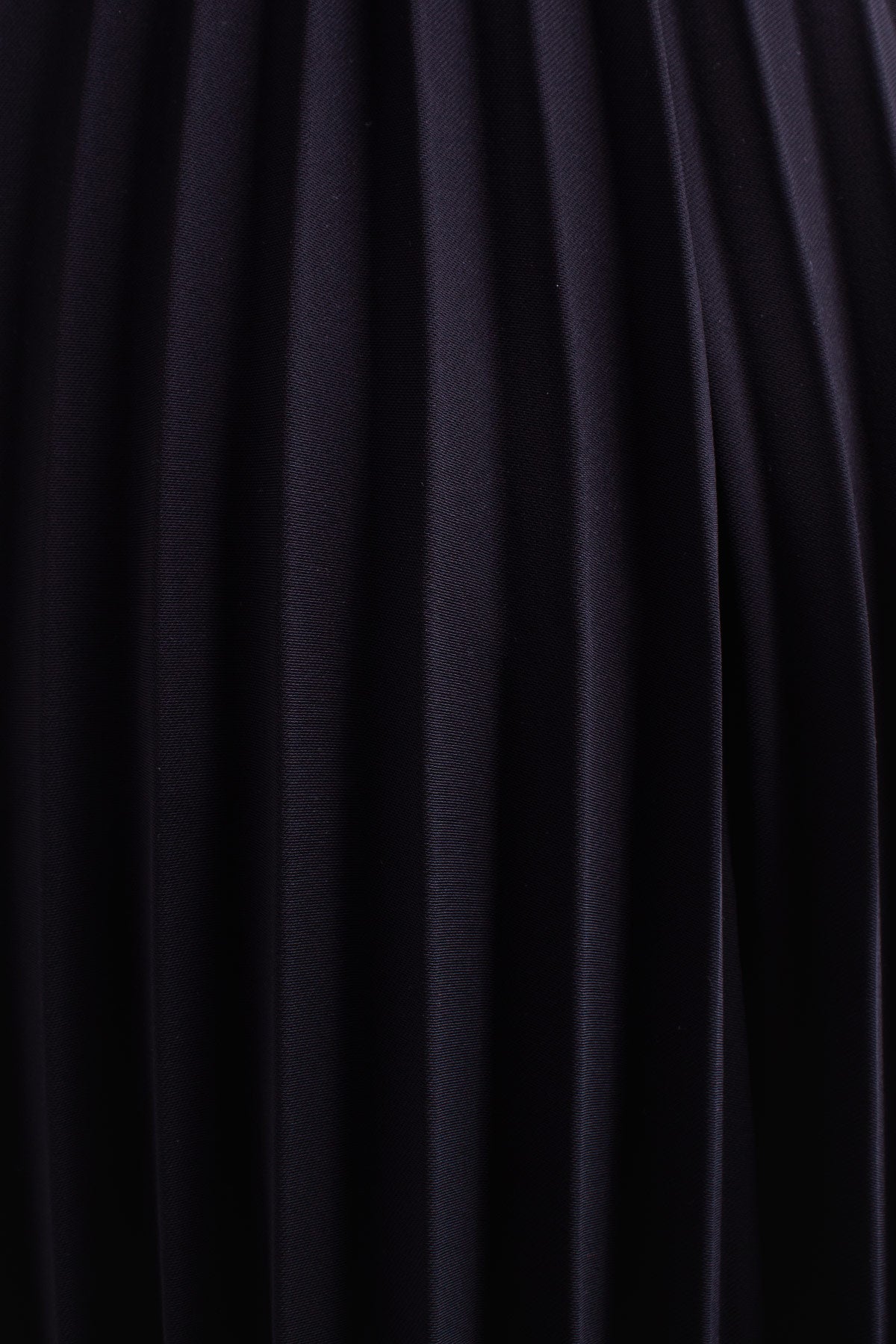 Fusta neagra plisata Confident Concept Store