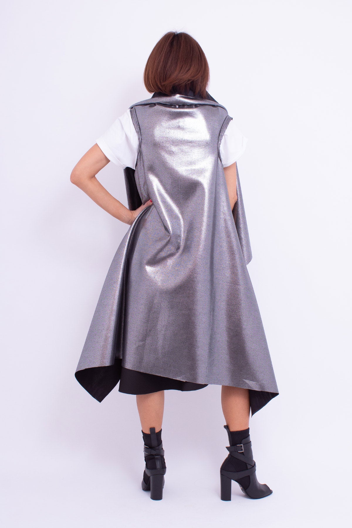 Vesta argintie 2 fete Confident Concept Store